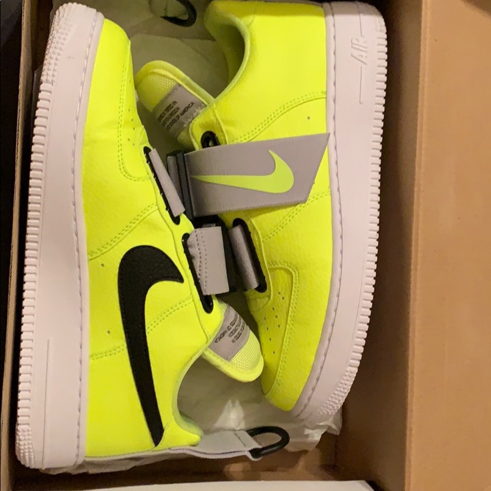 Air Force 1 Utility - ( lime green )